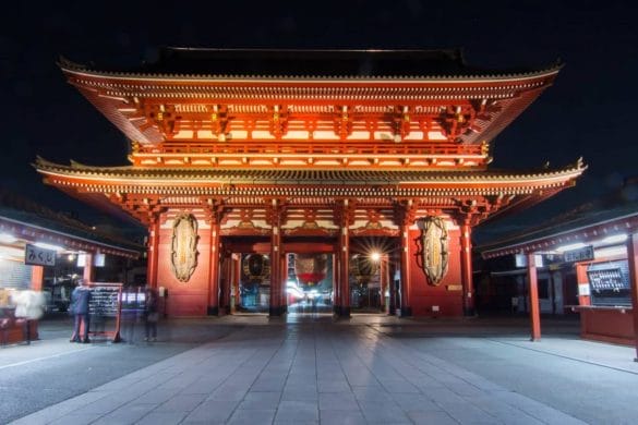 Thundergate at Sensoji Temple, Tokyo - Alisonfay.com