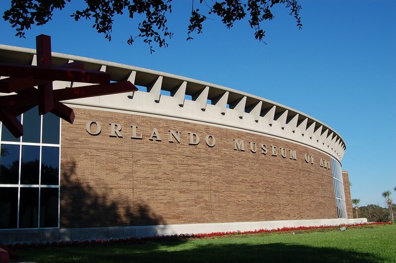 Photo of the Orlando Museum of Art from outside
