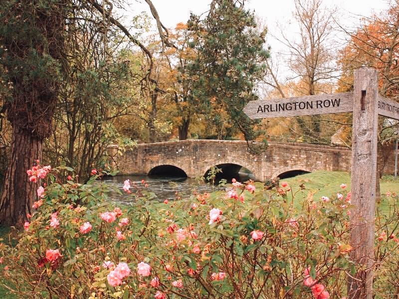 Sign to Arlington Row