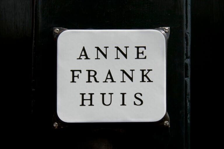 Anne Frank Huis wall plaque