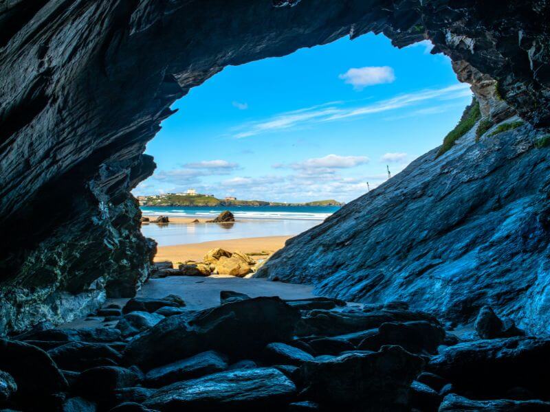 Lusty Glaze Beach Cave