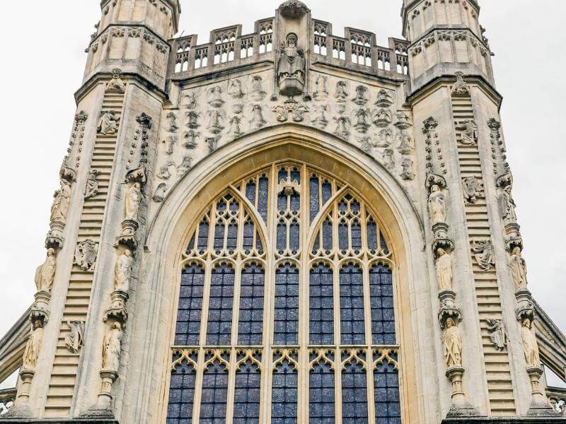 Bath Abbey front Facade showing the angels climbing
