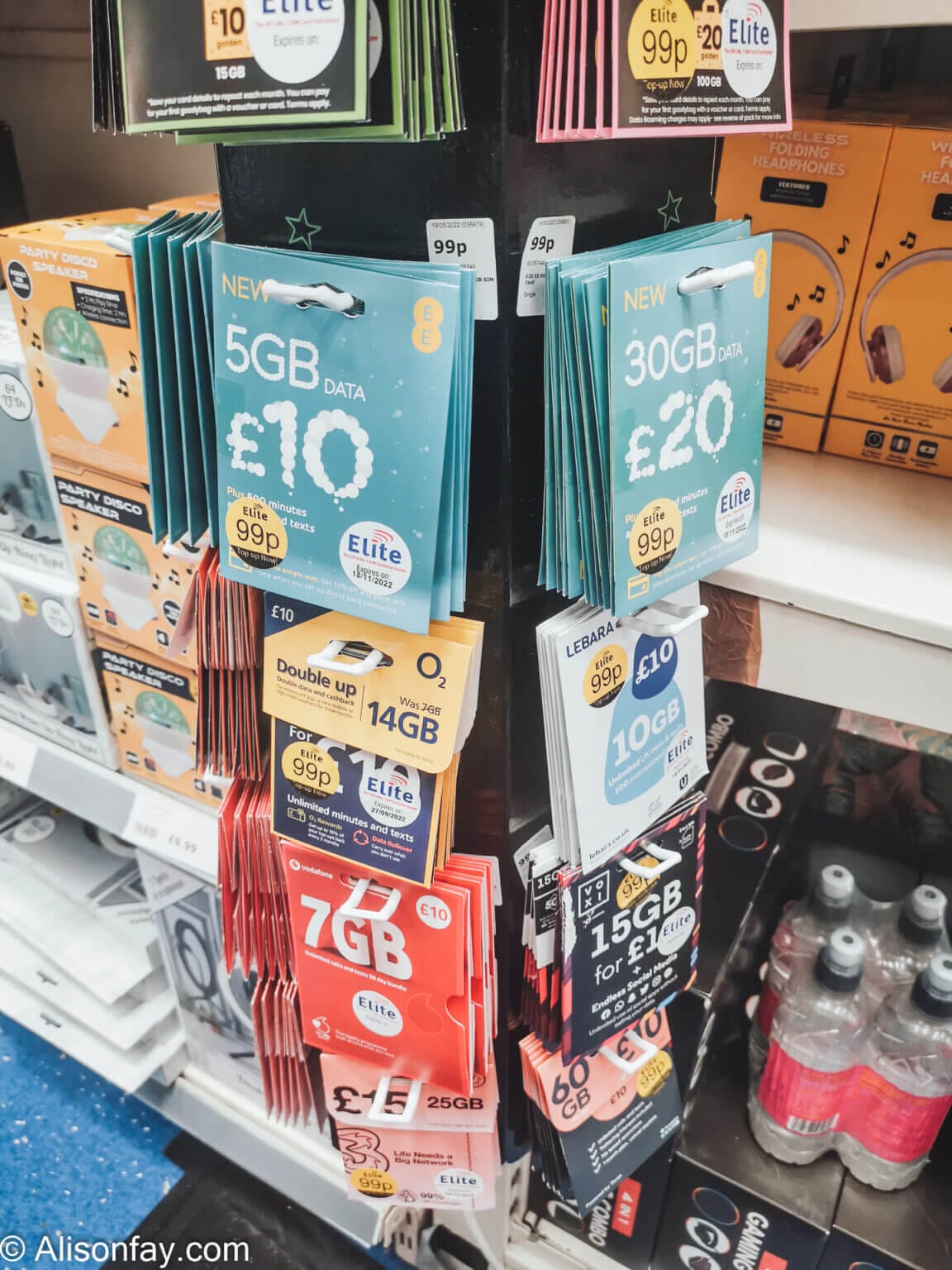 Buying a Prepaid UK Sim Card at London Heathrow Airport & In London